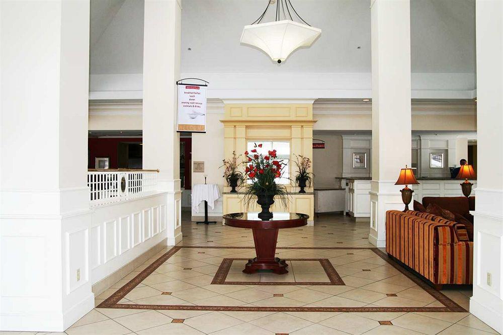 Hilton Garden Inn-Newburgh/Stewart Airport Интерьер фото