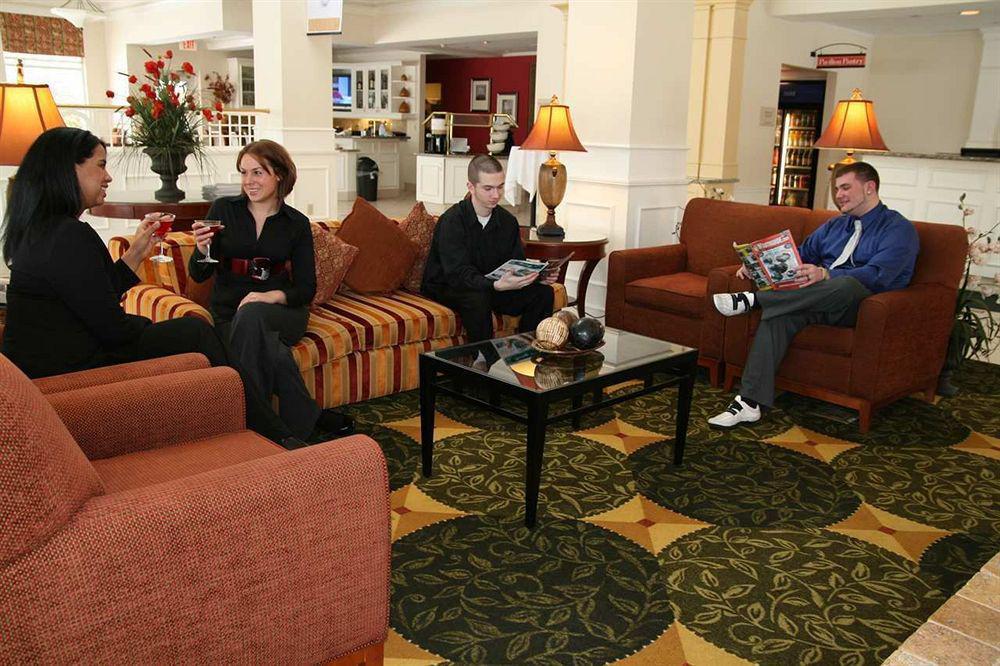 Hilton Garden Inn-Newburgh/Stewart Airport Интерьер фото