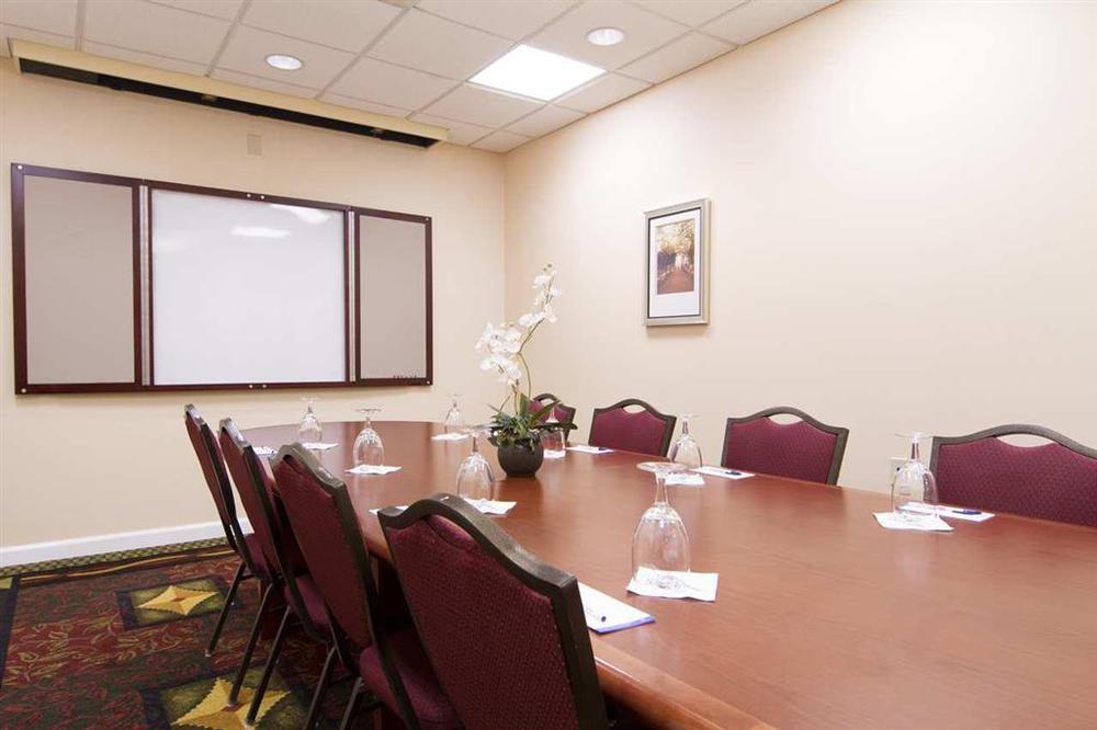 Hilton Garden Inn-Newburgh/Stewart Airport Удобства фото